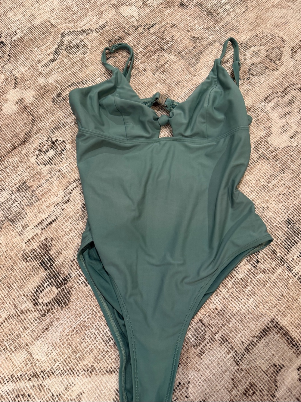 Sculpting Green One‑Piece Swimsuit with Front Knot